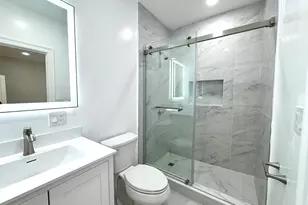 56 Pinckney St, Somerville, MA 02145 - Photo 8