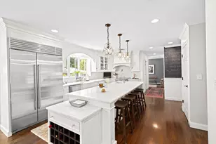 35 Beach Plum Ln, Scituate, MA 02066 - Photo 2