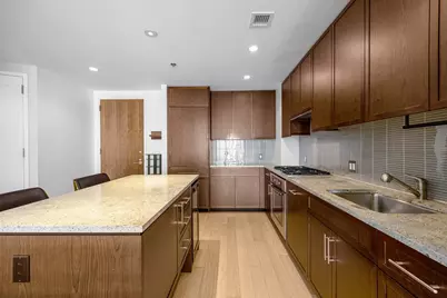 580 Washington St #12E, Boston, MA 02111 - Photo 12