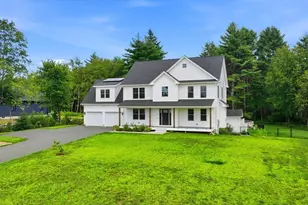 18 Woodland Ln, Belchertown, MA 01007 - Photo 2