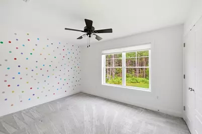 18 Woodland Ln, Belchertown, MA 01007 - Photo 16