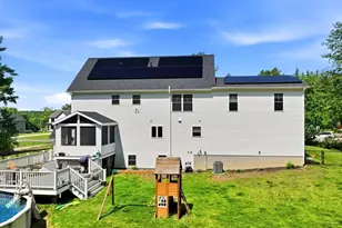 18 Woodland Ln, Belchertown, MA 01007 - Photo 26
