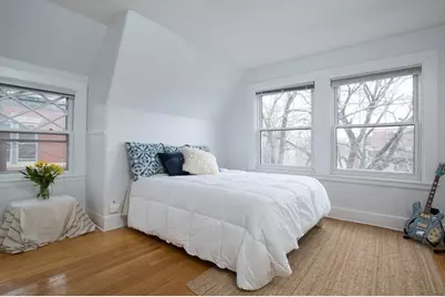 15 Braemore Rd #5, Boston, MA 02135 - Photo 2