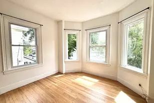 56 Pinckney St, Somerville, MA 02145 - Photo 2