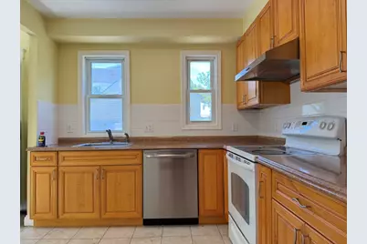 117 Edwards St #1, Quincy, MA 02169 - Photo 4