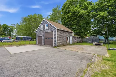 585 County Street, Taunton, MA 02780 - Photo 34