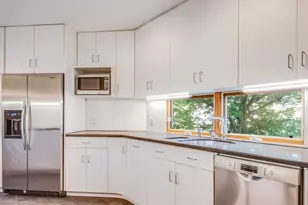 29 Devereaux St, Arlington, MA 02476 - Photo 16