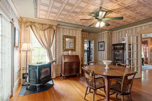 19 N Main St, Petersham, MA 01366 - Photo 12