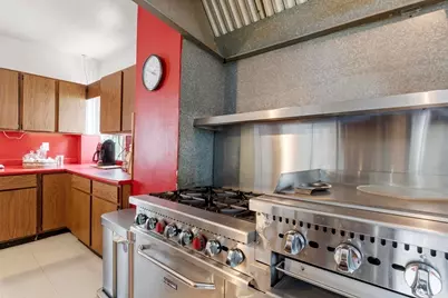 19 N Main St, Petersham, MA 01366 - Photo 16