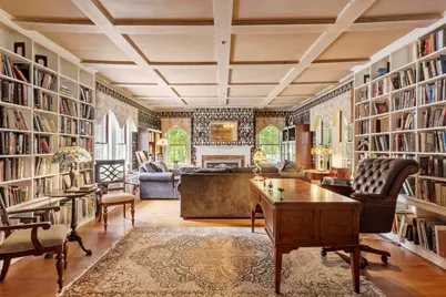 19 N Main St, Petersham, MA 01366 - Photo 8