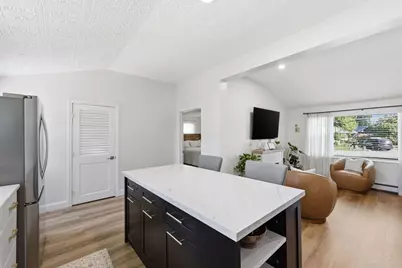 43 Sunridge Dr, Springfield, MA 01118 - Photo 10