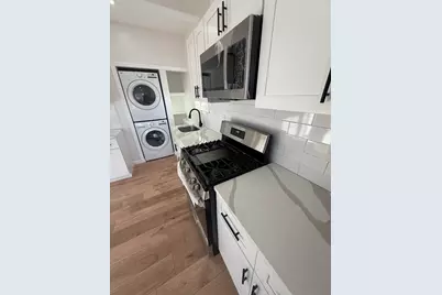 40 Coolidge #Front, Lawrence, MA 01843 - Photo 8