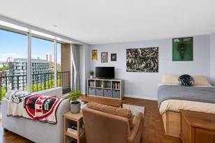 44 Washington St, Brookline, MA 02446 - Photo 4