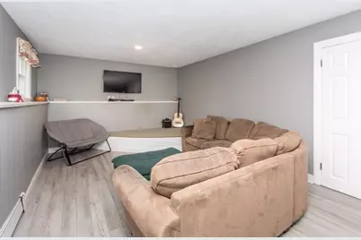 170 Ravenswood, Waltham, MA 02453 - Photo 12