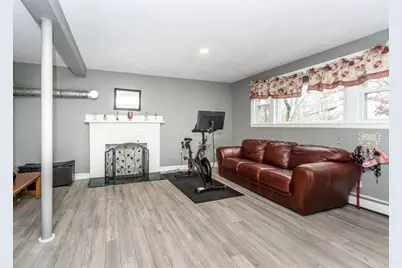 170 Ravenswood, Waltham, MA 02453 - Photo 16