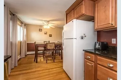 170 Ravenswood, Waltham, MA 02453 - Photo 8