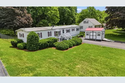 8 Donahue Ln, Grafton, MA 01536 - Photo 4