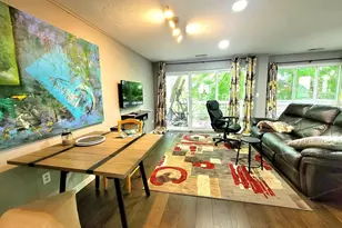 391 Hyde Park Ave, Boston, MA 02131 - Photo 4