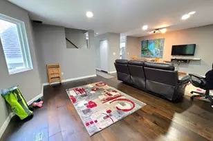 391 Hyde Park Ave, Boston, MA 02131 - Photo 10