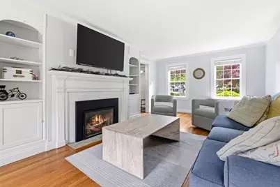 221 Central St, Hingham, MA 02043 - Photo 2