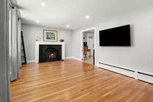 115 Maple St, Wenham, MA 01984 - Photo 8