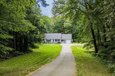 7 Caroline Cir, Palmer, MA 01069 - Photo 2