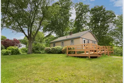 17 Shirley Rd, Shrewsbury, MA 01545 - Photo 4