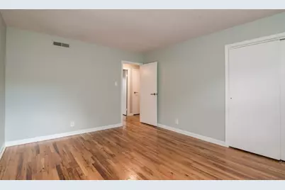 1175 Dickinson #1175, Springfield, MA 01108 - Photo 18