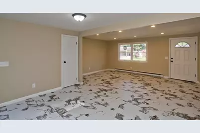 276 Spikenard Cir, Springfield, MA 01129 - Photo 10