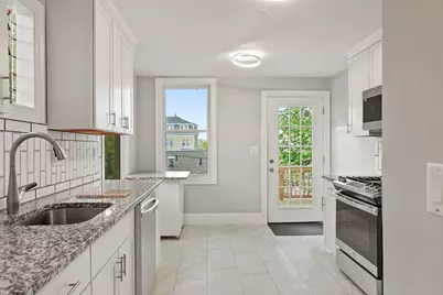 7 Waumbeck St #2, Boston, MA 02121 - Photo 6