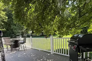 45 Elm St, Webster, MA 01570 - Photo 4