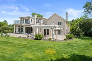 73 Countryside Rd, Newton, MA 02459 - Photo 2