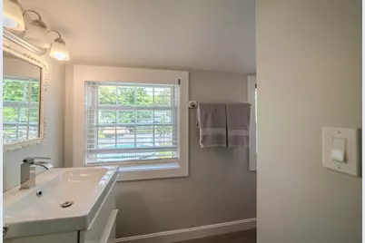 64 Browning St, Weymouth, MA 02188 - Photo 22
