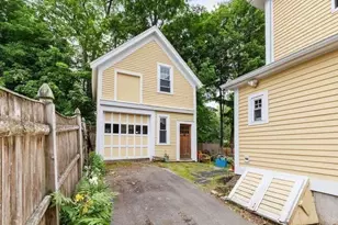24 Park St, Wakefield, MA 01880 - Photo 32