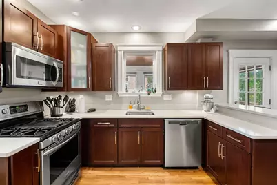 525 Fellsway E, Malden, MA 02148 - Photo 16