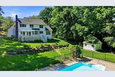 102 Oakridge Drive, Belchertown, MA 01007 - Photo 28