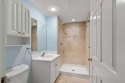 65 Chelsea St #304, Boston, MA 02129 - Photo 18