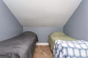 232 Park St, New Bedford, MA 02740 - Photo 10