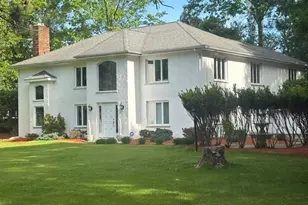 81 Goodale St, Peabody, MA 01960 - Photo 1