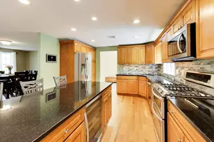 24 Meadow Ln, Hanson, MA 02341 - Photo 16