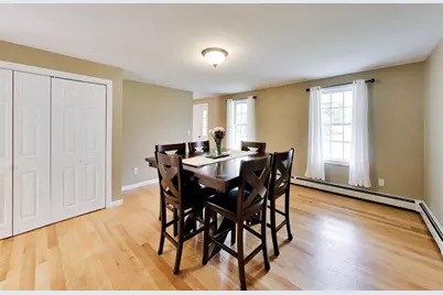 24 Meadow Ln, Hanson, MA 02341 - Photo 8