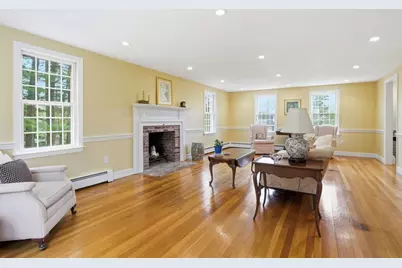 240 Evergreen St, Duxbury, MA 02332 - Photo 6