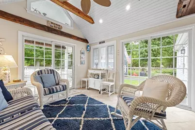 751 Washington St, Whitman, MA 02382 - Photo 6