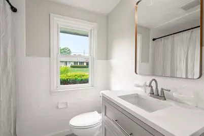 67 Roslyn Rd, Brockton, MA 02302 - Photo 22
