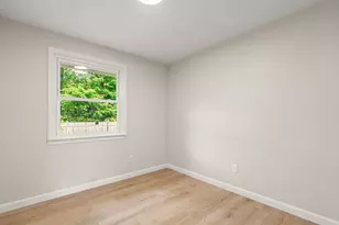 67 Roslyn Rd, Brockton, MA 02302 - Photo 20