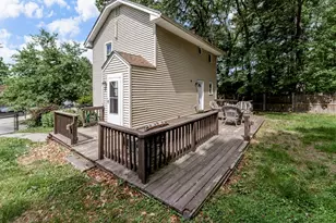 11 Scenic Ave, Webster, MA 01570 - Photo 26