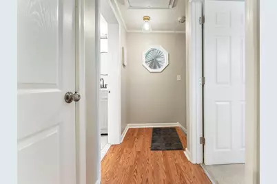 11 Scenic Ave, Webster, MA 01570 - Photo 16