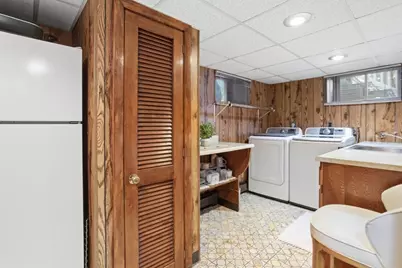 6 Tidd Avenue, Woburn, MA 01801 - Photo 32