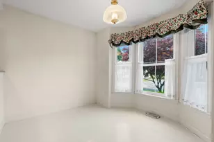 56 Village Dr, Marlborough, MA 01752 - Photo 10