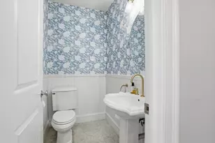 7 Mystic St, Boston, MA 02129 - Photo 18